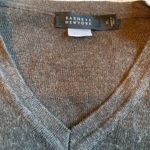 Vintage Barney’s NY Vneck Merino Wool Sweater XL